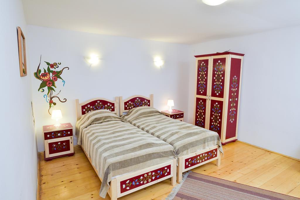 Pension Bassen Bazna Esterno foto